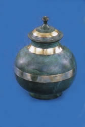 Commemorative Patina Urn - Full